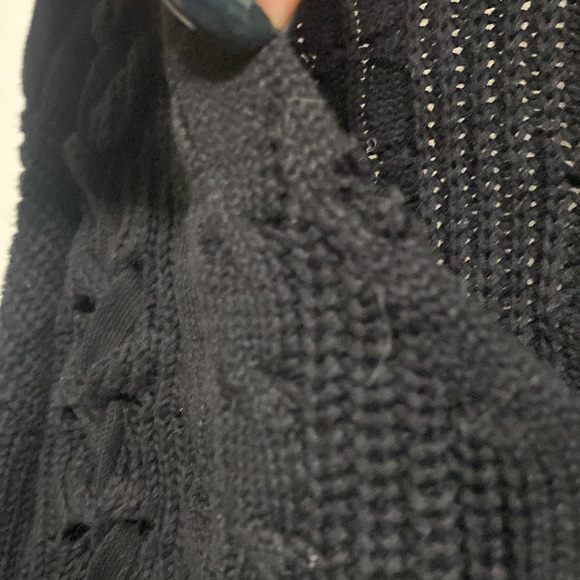 Sweater - Picture 3 of 4